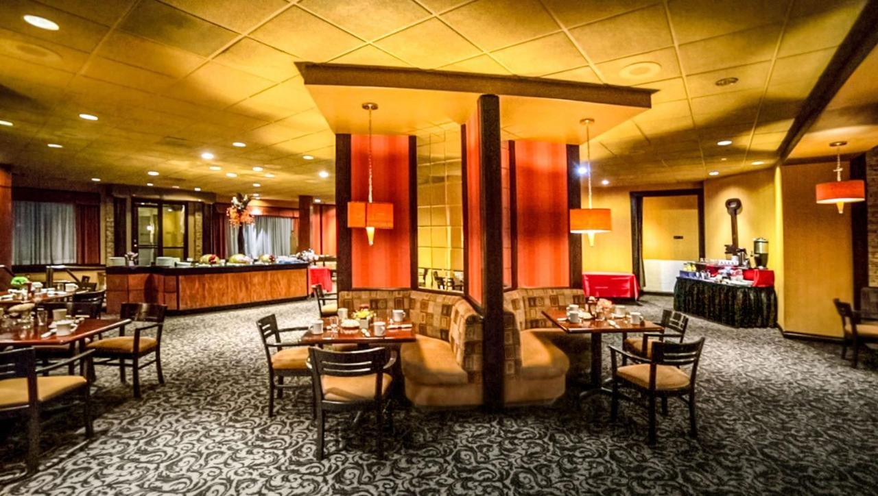 Magnuson Grand & Conference Center Somerset-Bridgewater Extérieur photo
